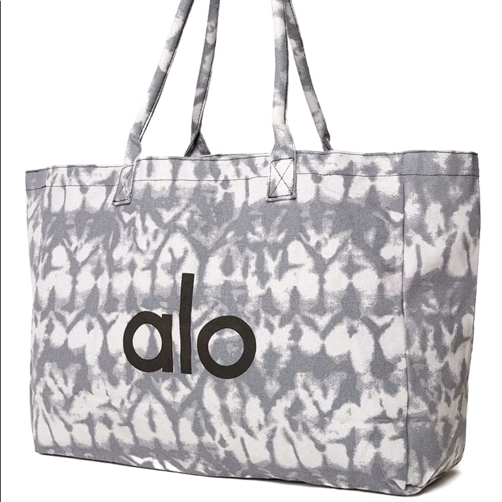 Alo Shopper Tote